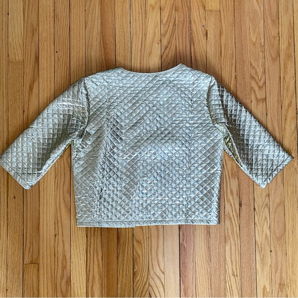 Gold quilted cropped jacket - Picture 4 of 5